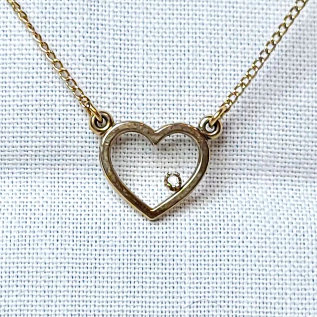 Vintage Artistry 12k Golf Filled Diamond Accent Heart Necklace